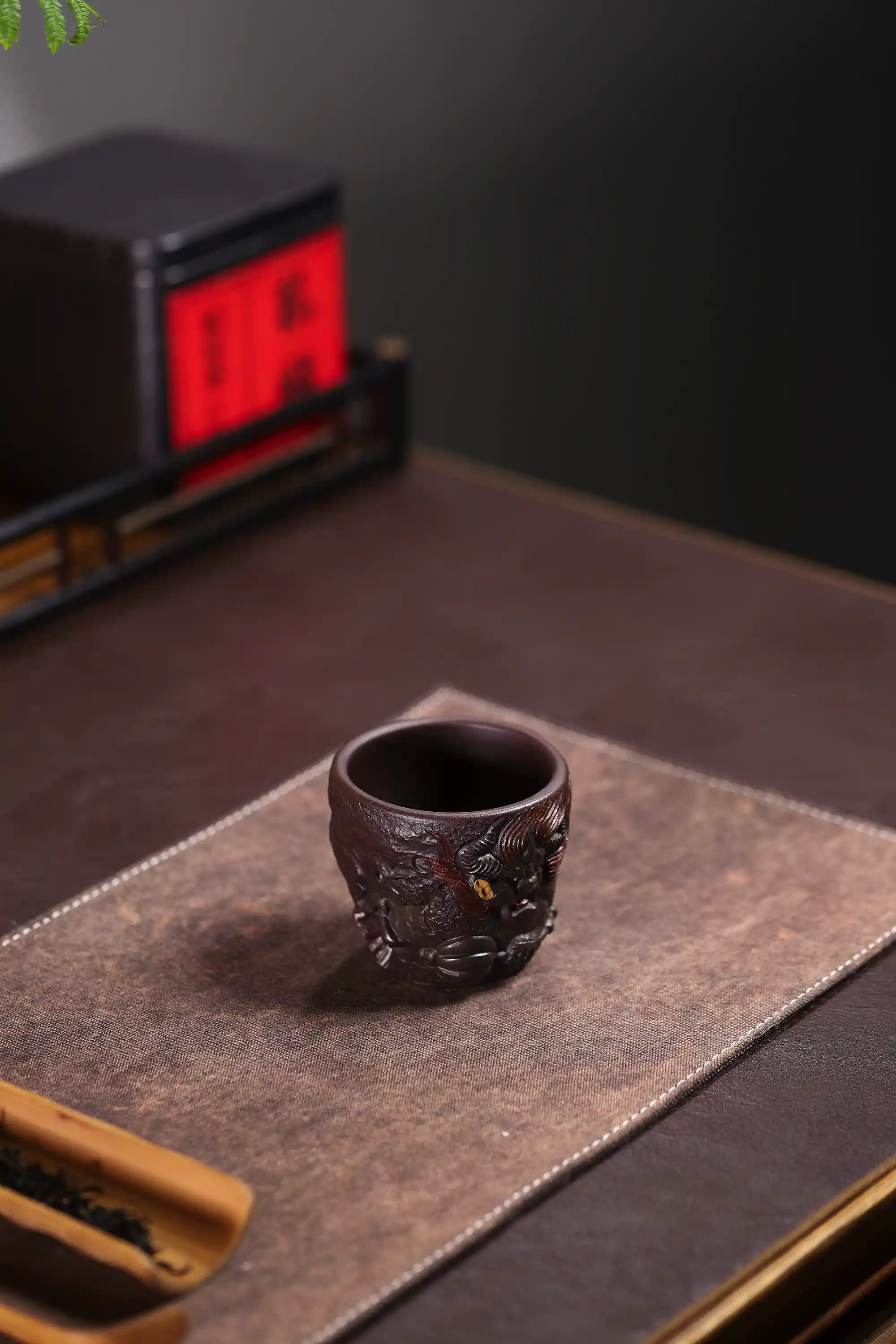 Yixing Zisha Handmade Shanhaijing Thunder God Tea Cup