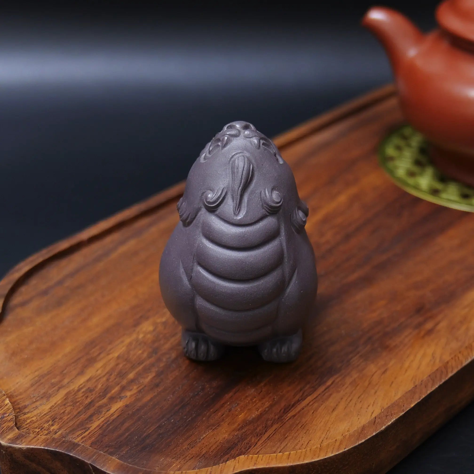 Yixing Zisha Handmade Skyward Lion Tea Pet (Auspicious Guardian Style)