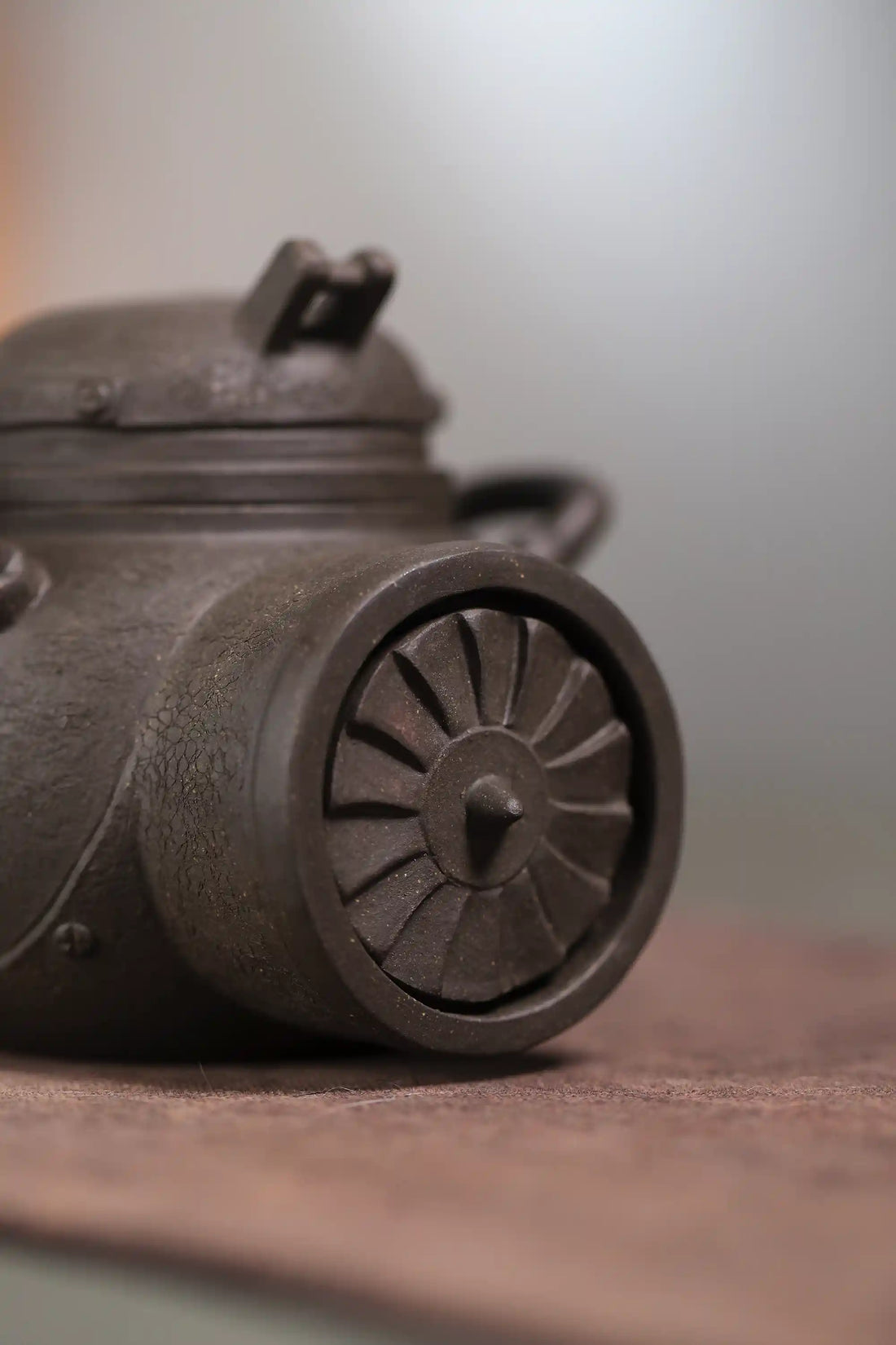 Yixing Zisha Handmade Submarine Teapot