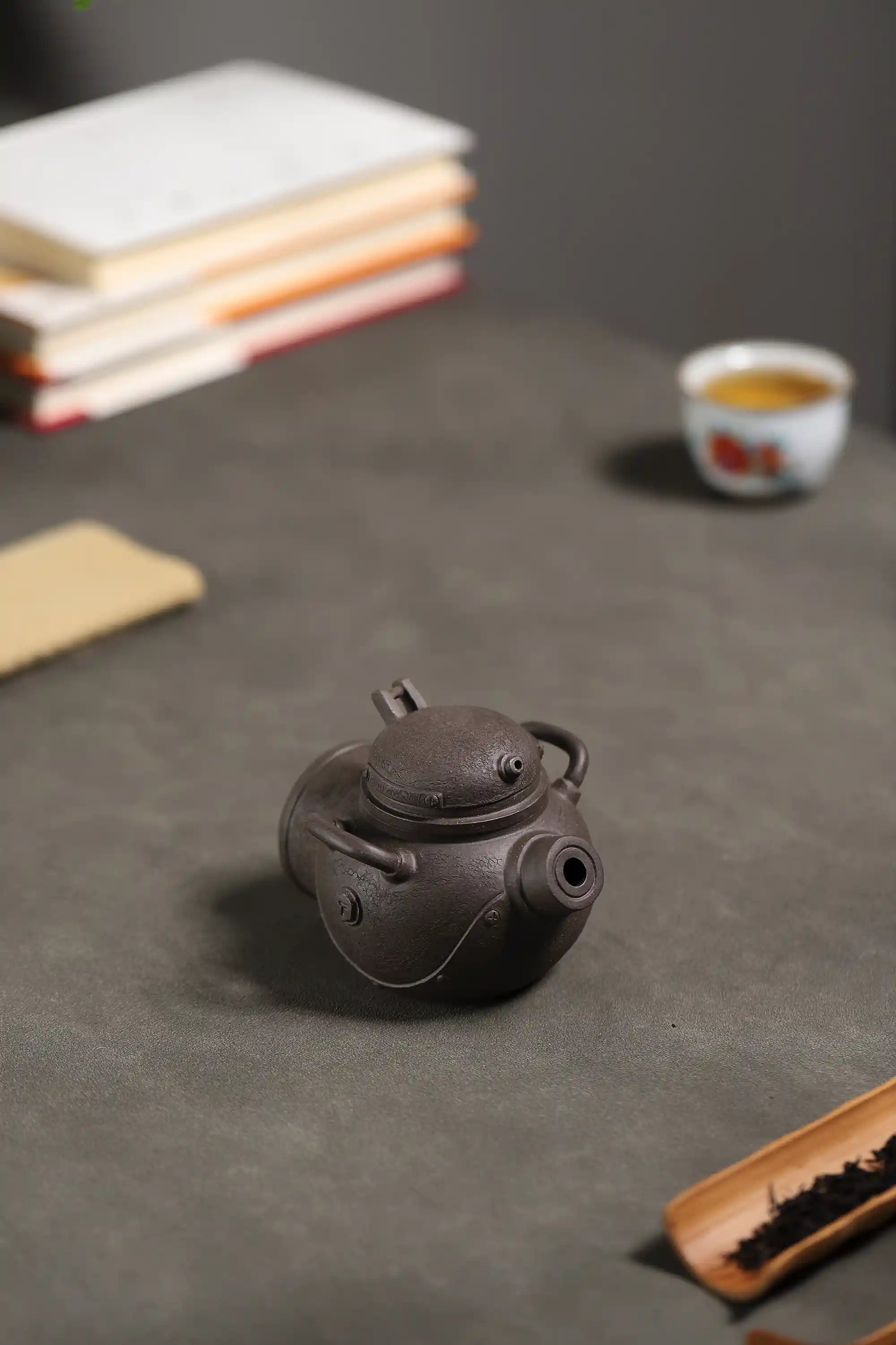 Yixing Zisha Handmade Submarine Teapot
