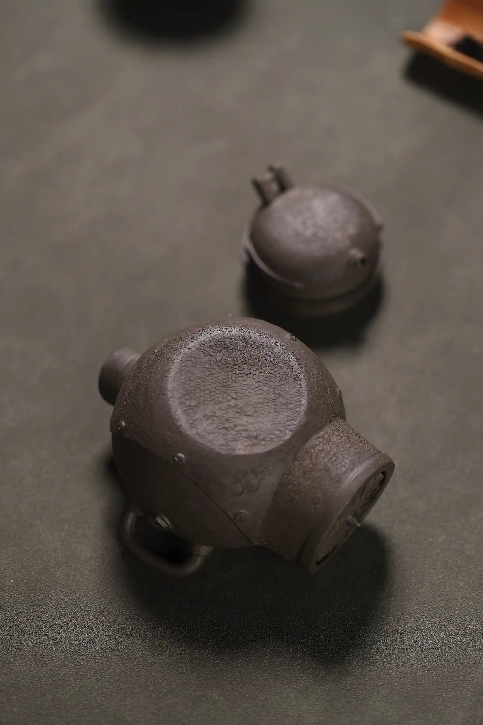 Yixing Zisha Handmade Submarine Teapot