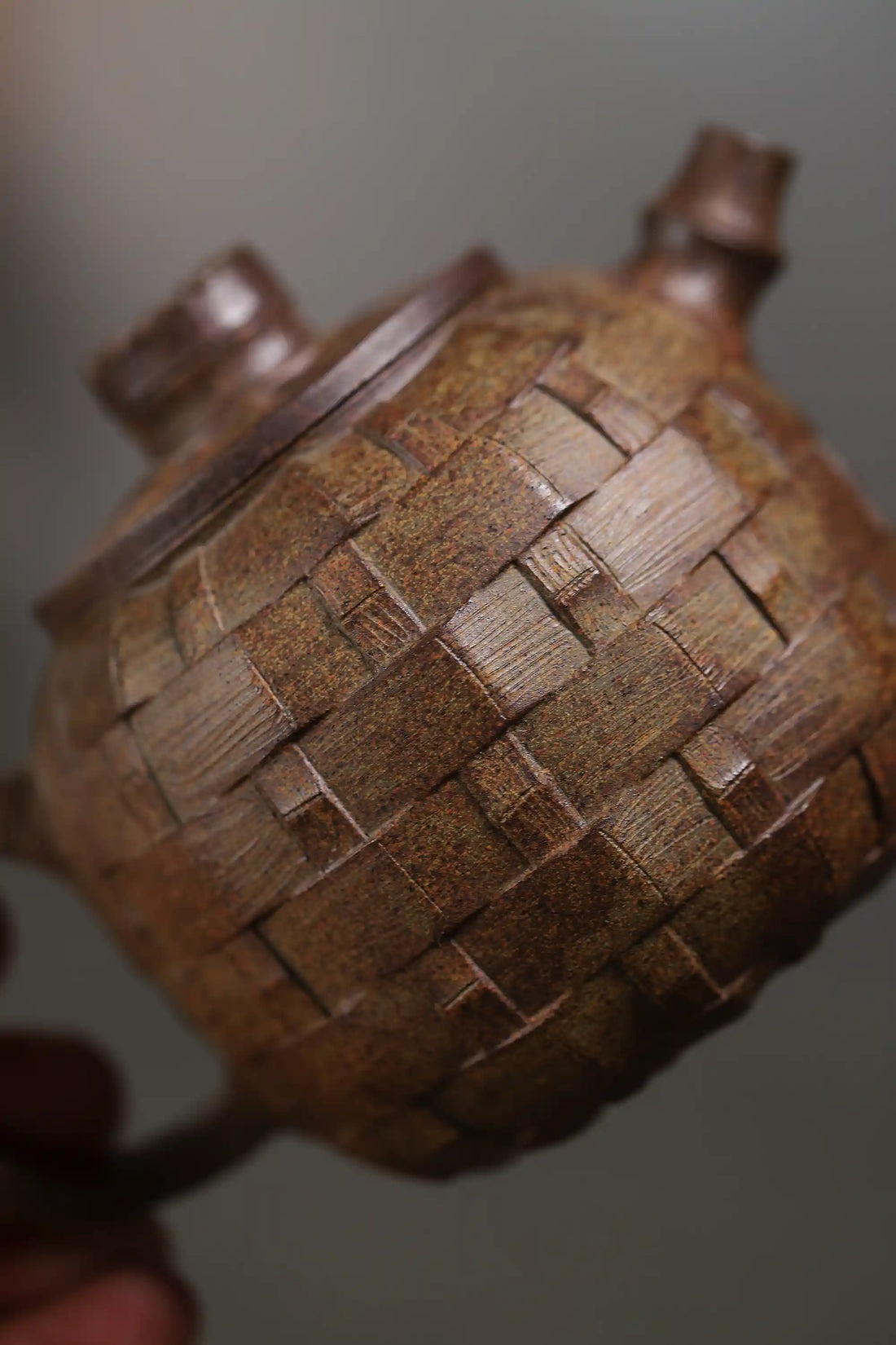 Yixing Zisha Handmade Woven Pattern Teapot