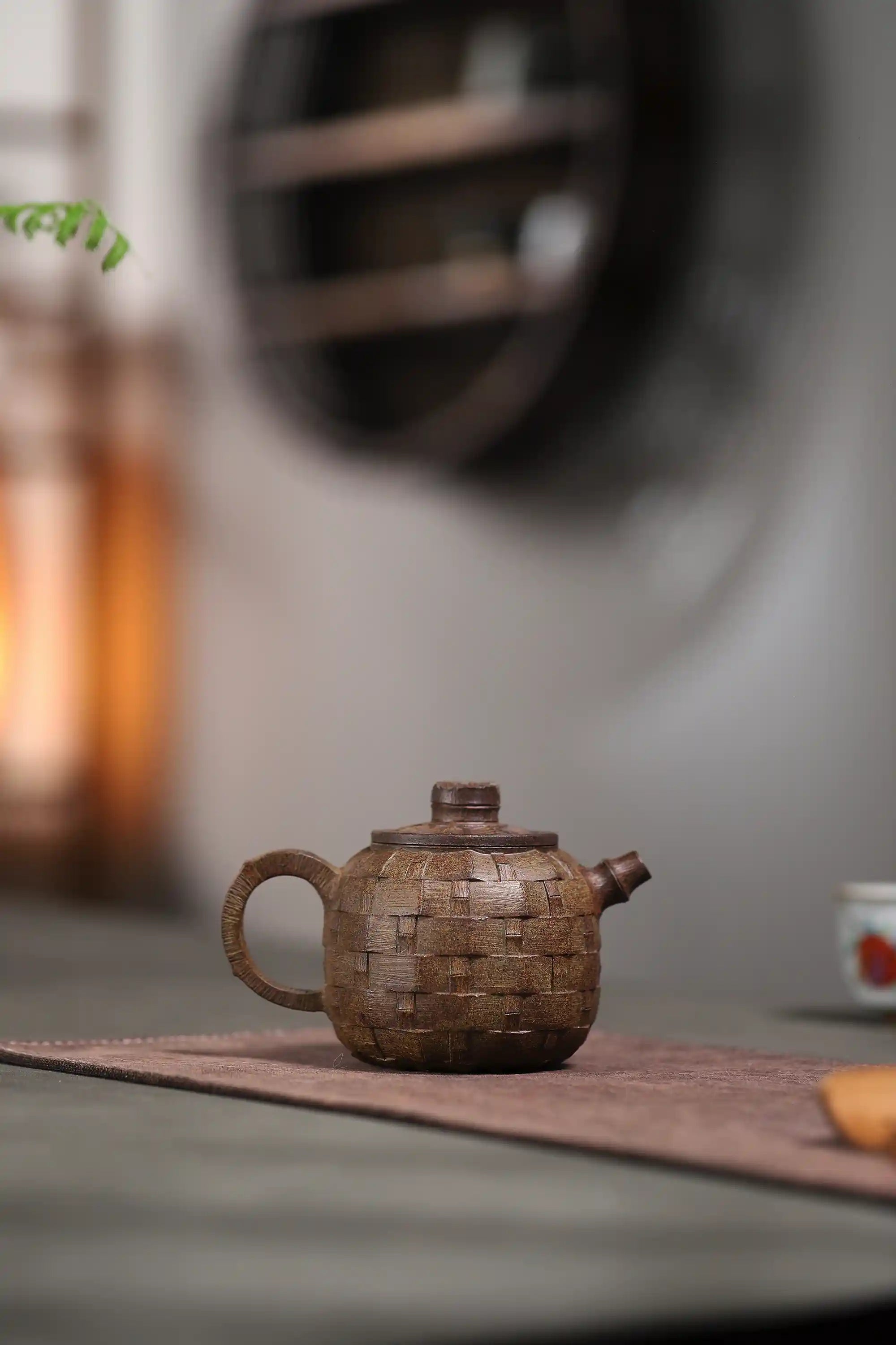 Yixing Zisha Handmade Woven Pattern Teapot