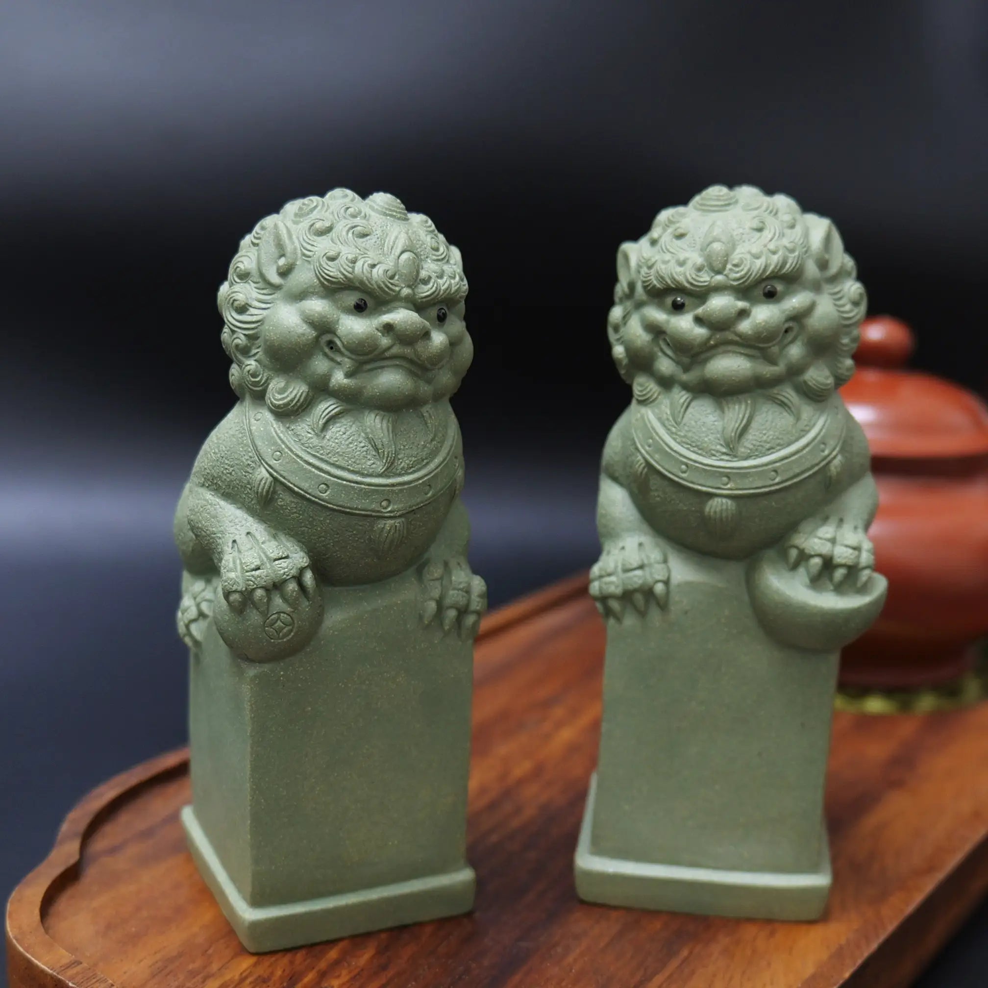 Yixing Zisha Light Green Handmade Lion with Ball Tea Pet (Auspicious Guardian Style)