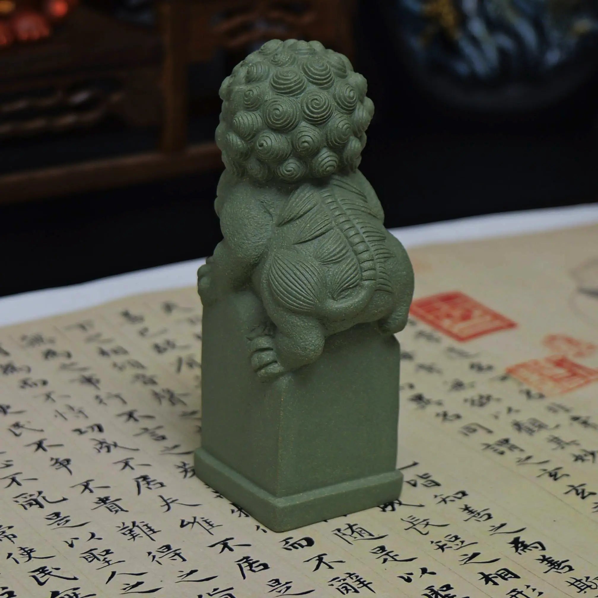 Yixing Zisha Light Green Handmade Lion with Ball Tea Pet (Auspicious Guardian Style)