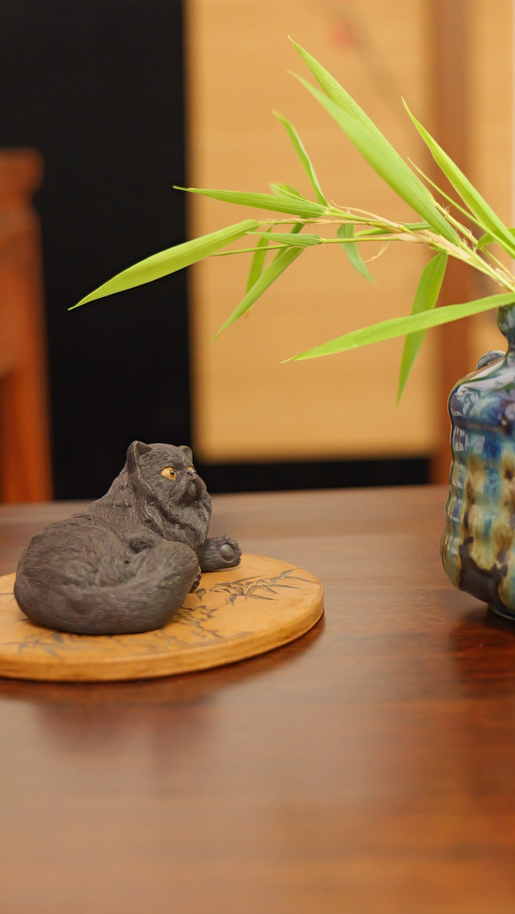 black lion cat handmade pottery figurine decor (tea pet) made by yixing purple clay
