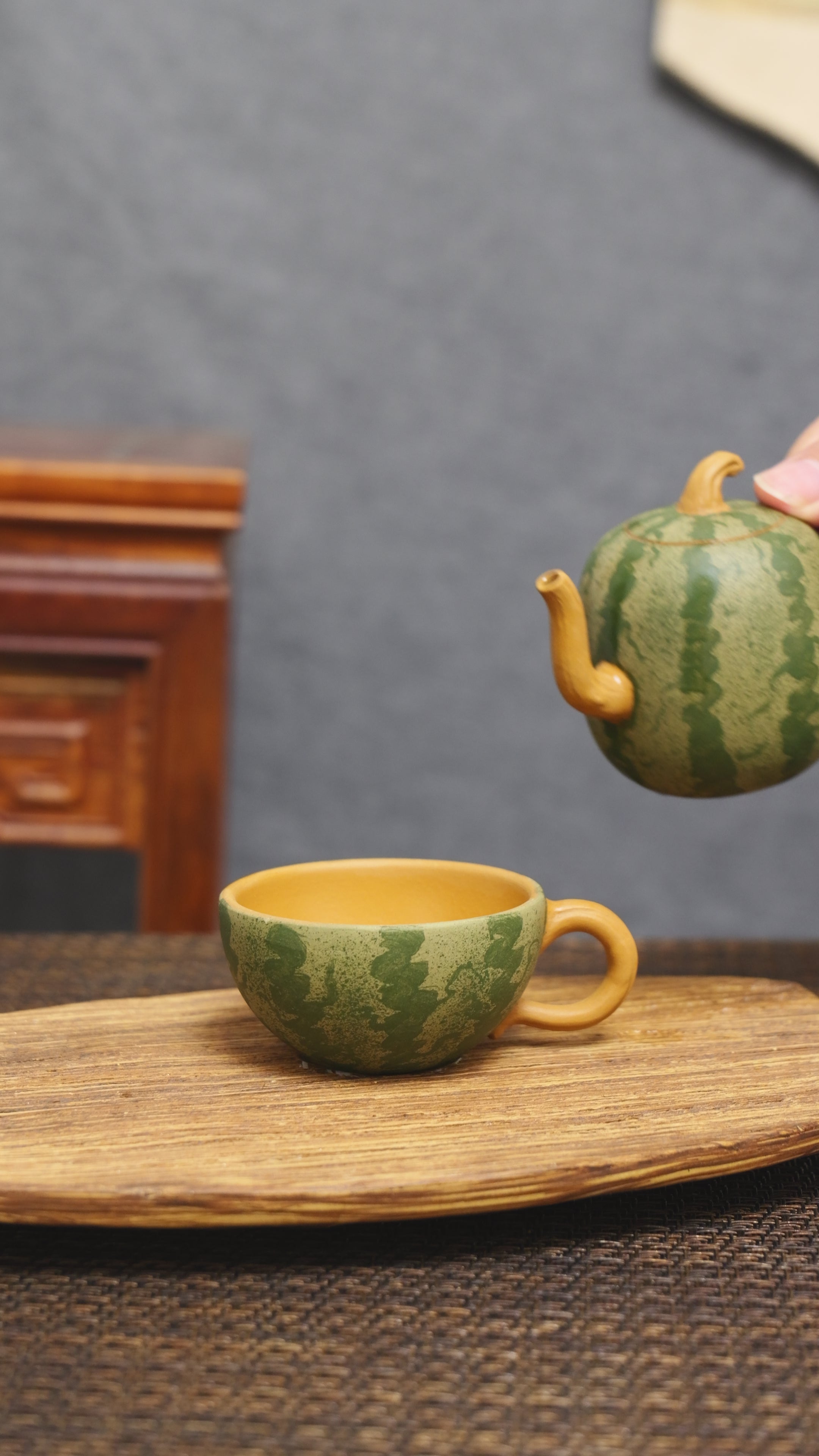 Summer Melon Serenity - Yixing Zisha Teapot – Pottery Poetry