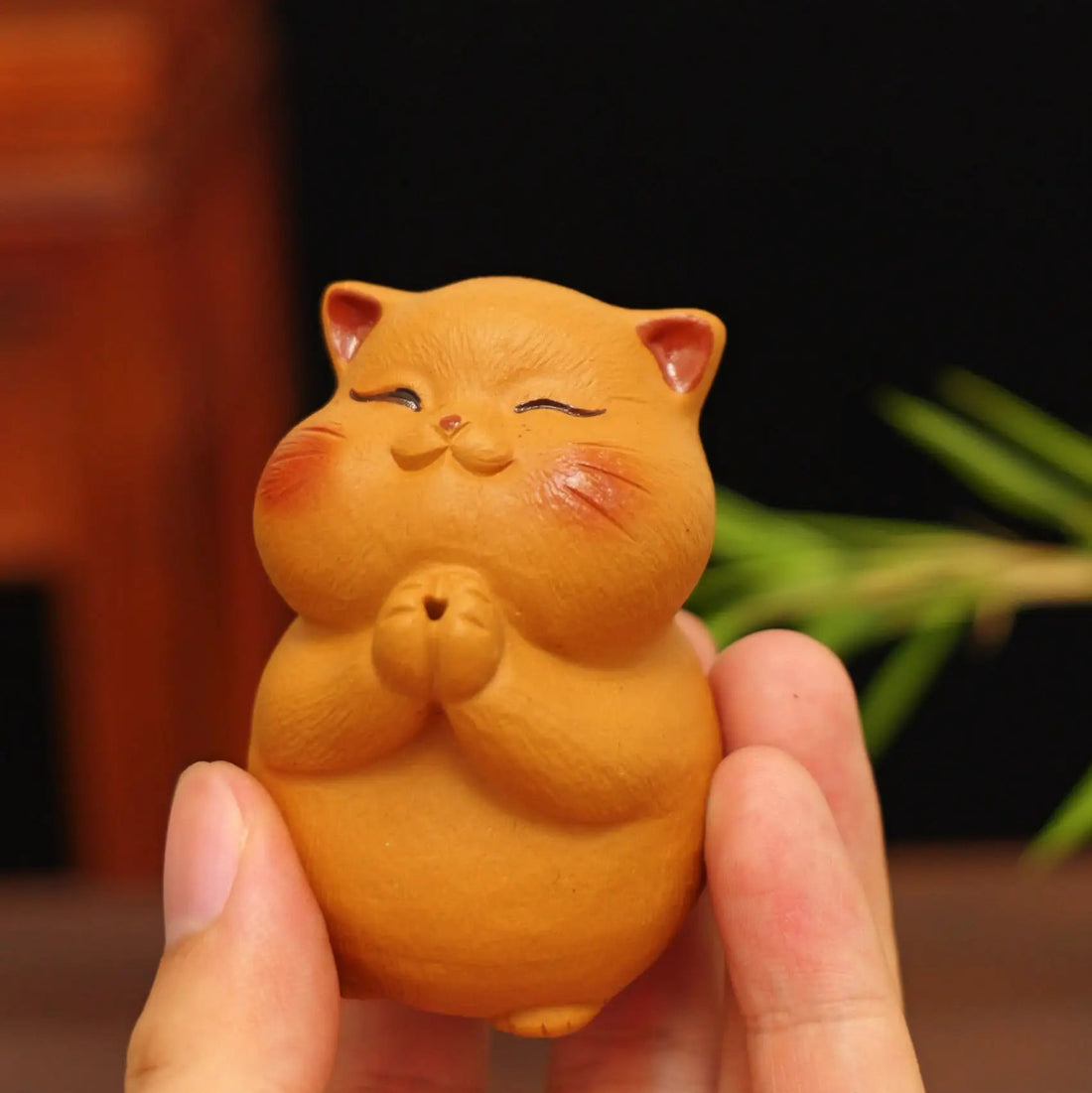 Yixing Handmade Lucky Cat Tea Pet (Praying Style)