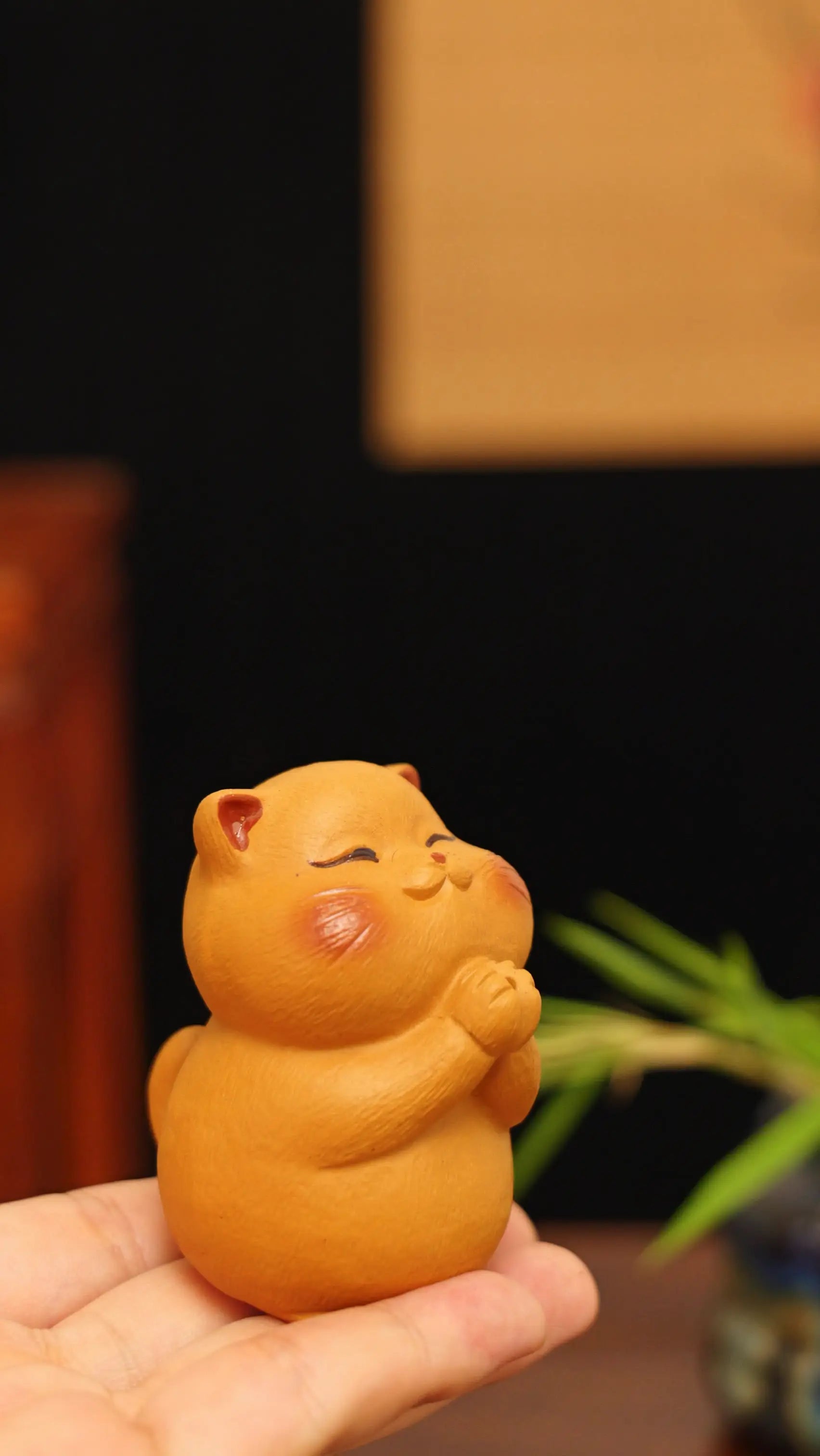 Yixing Handmade Lucky Cat Tea Pet (Praying Style)